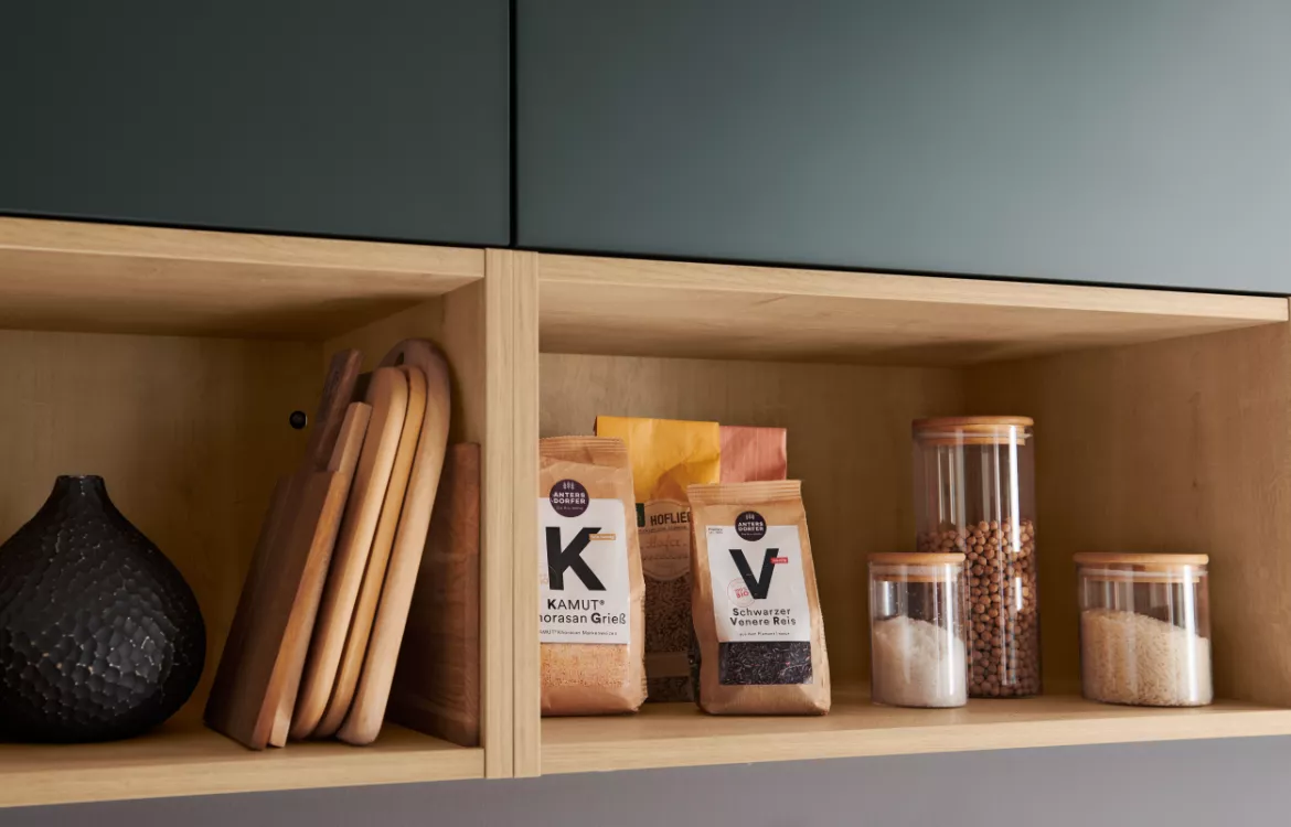 Die aktuelle Interliving-Küche Black Green