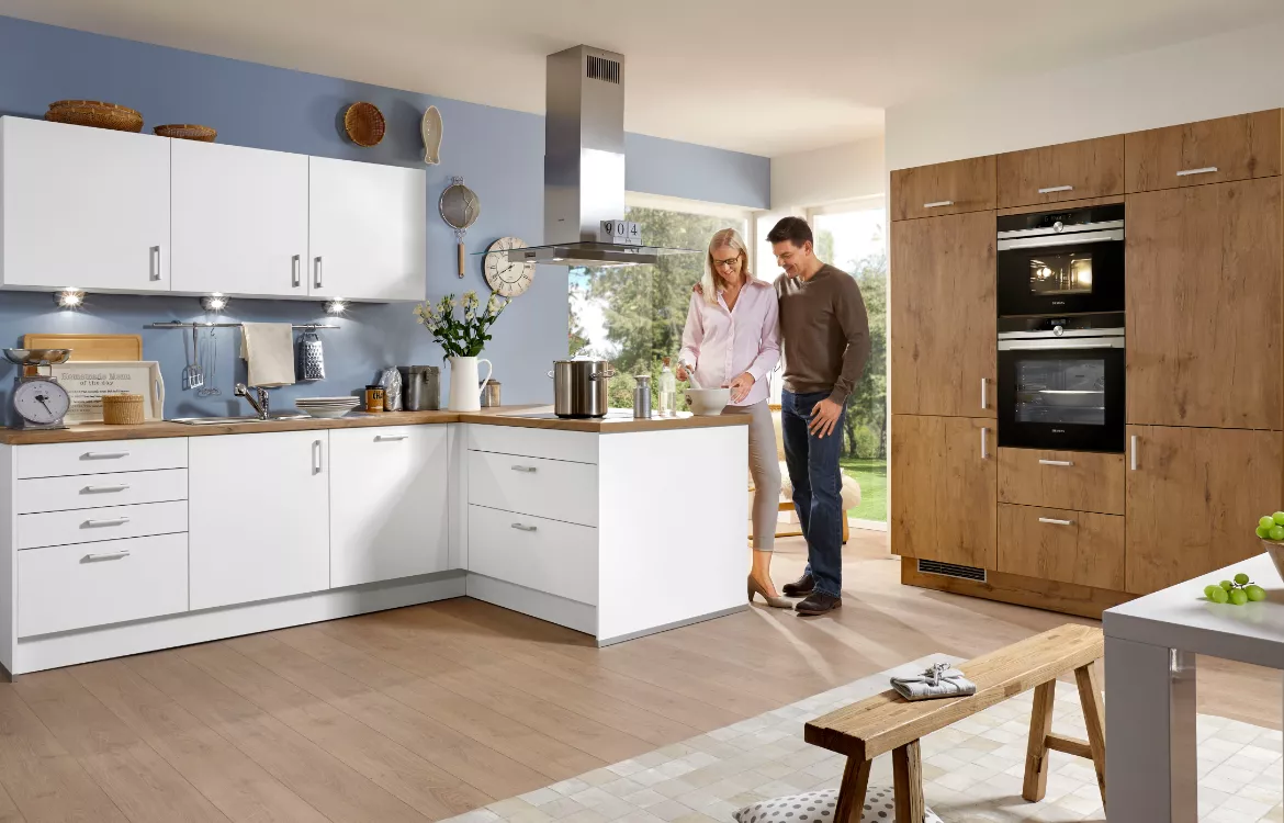 Einbauküche mit wohnlichem Flair